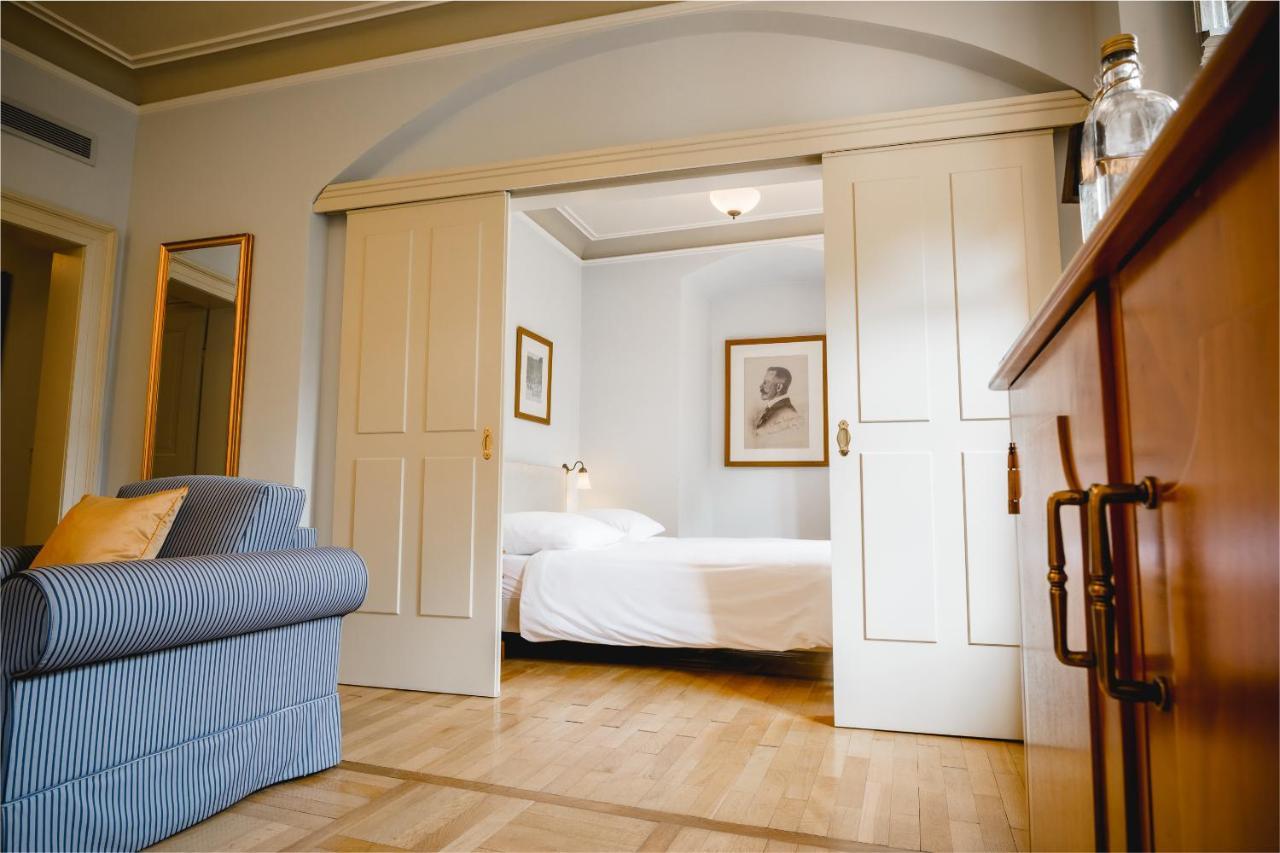 Residenz Weingut Schloss Reinhartshausen Bed and Breakfast Eltville am Rhein Exterior foto